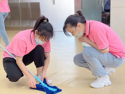 愛心到家保潔服務(wù)引領(lǐng)家政市場(chǎng)普惠萬千家庭